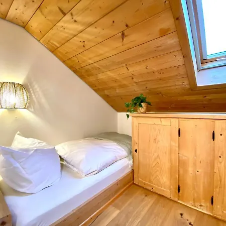 Familienapartment Balkon I Bergblick I Blockhuette Διαμέρισμα